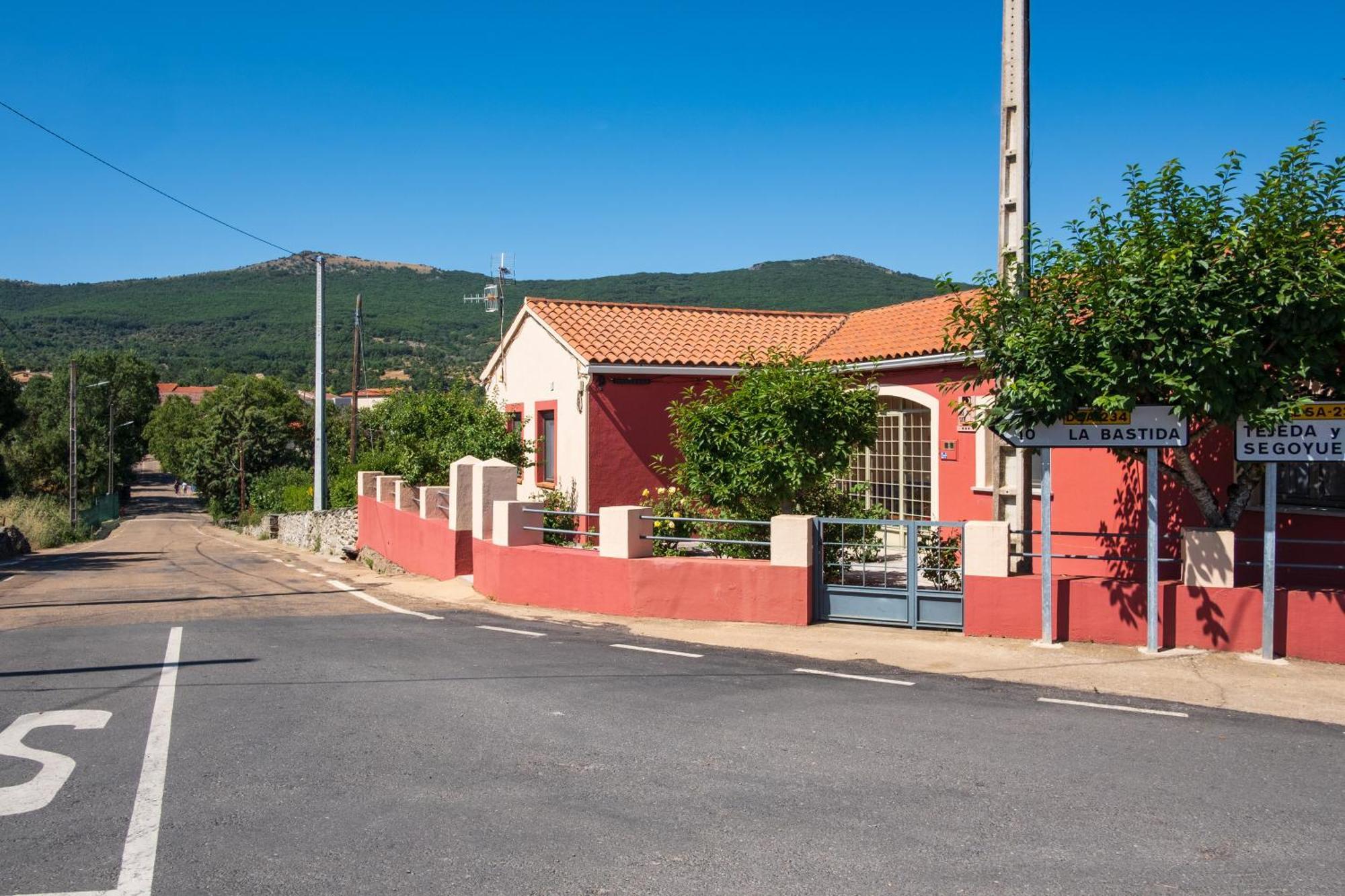 Casa Rural Rinconada La Rinconada de la Sierra Екстер'єр фото